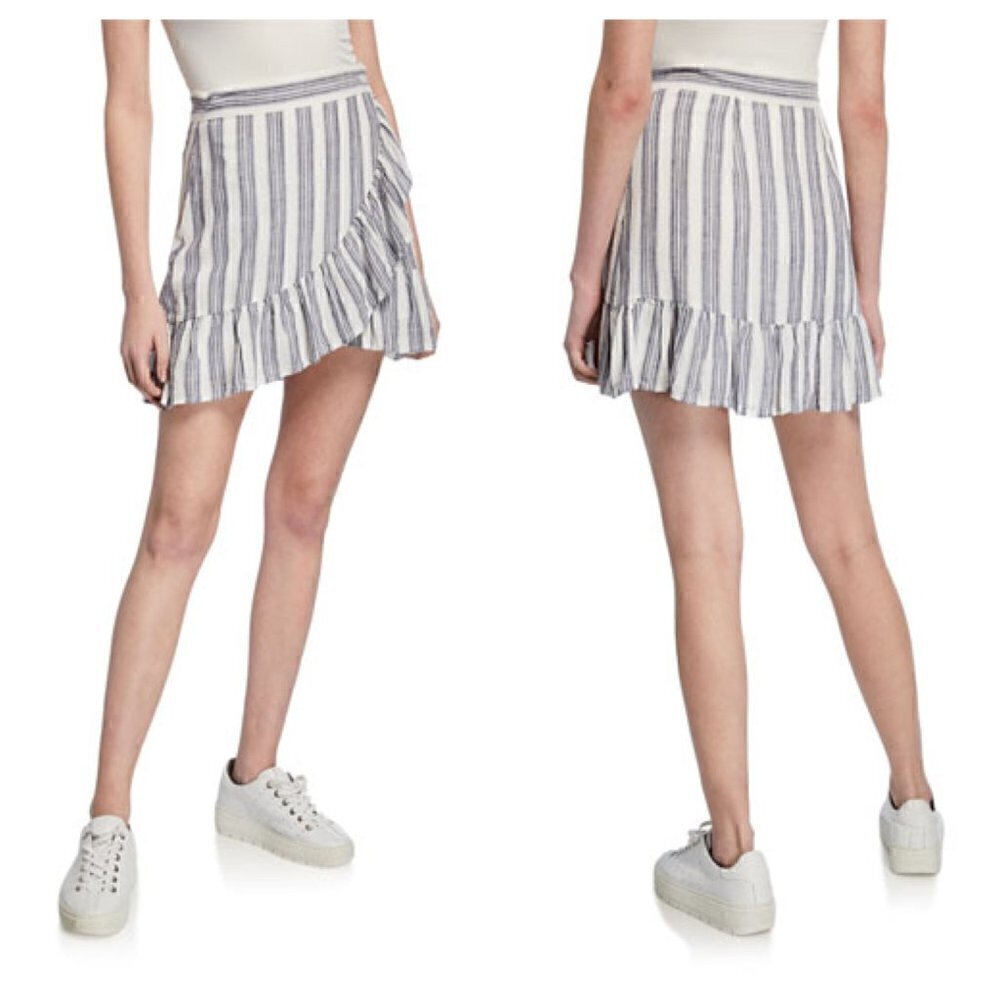 NWT Rails Ruby Striped‎ Mini Ruffle Wrap Skirt Size M, Blue, white
